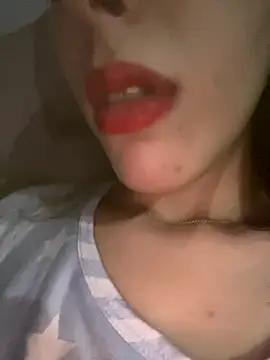 Snapshot of Mimisixo chatting on September 12, 11:45 pm Mimisixo online show from September 12, 11:45 pm
