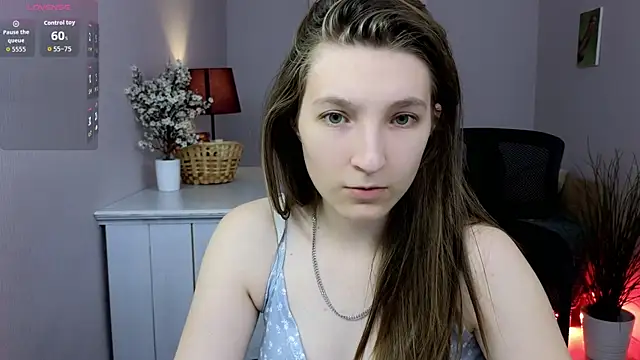 Mia Myles online show from October 18, 10:18 am