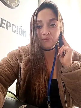 ALEJA  07 online show from September 19, 6:29 pm