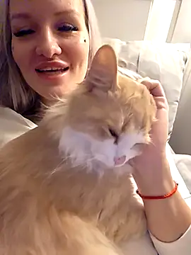 KateMonroe online show from December 15, 2:17 am