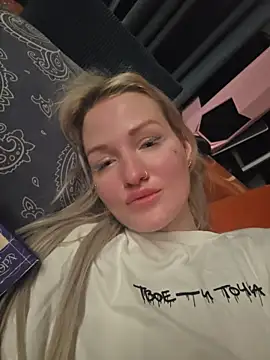 KateMonroe online show from April 7, 9:17 pm