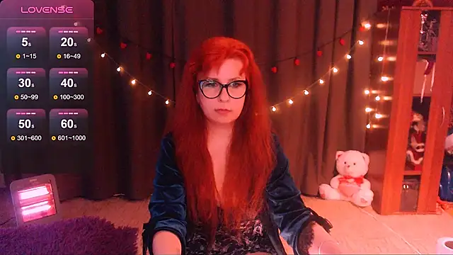 Crystal2207 online show from May 19, 1:56 am