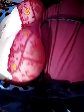 Hnonasix89 online show from February 2, 11:37 pm