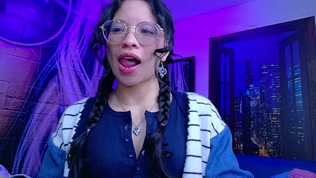 Giaa rossi online show from May 19, 2:13 pm