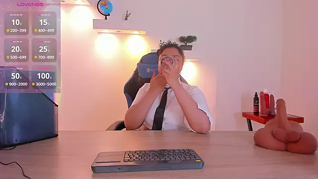 Dakota Mars online show from March 14, 8:32 pm