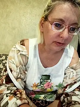 VikaKing online show from May 13, 12:11 pm