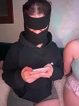 Elina-Marina online show from November 7, 4:01 pm