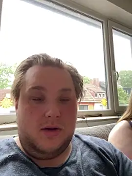 CurvyPaar2 online show from May 17, 10:36 am