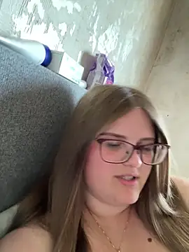 CurvyPaar2 online show from May 8, 5:49 pm