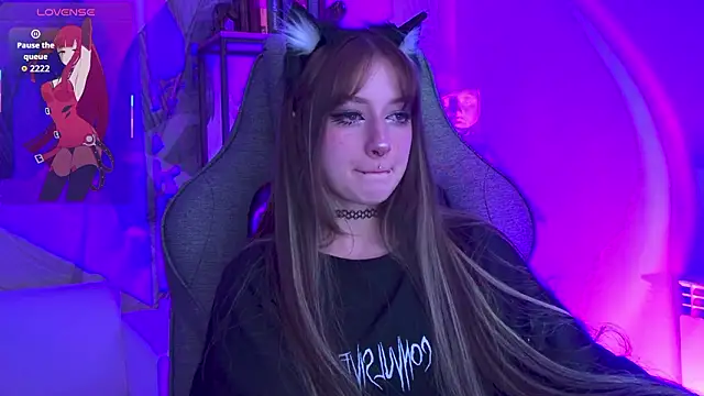 LiliLuna online show from March 20, 4:12 pm