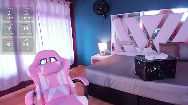 mia kinky1 online show from October 29, 6:32 pm