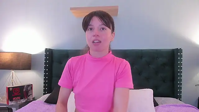 VioletaNova online show from May 12, 4:13 pm
