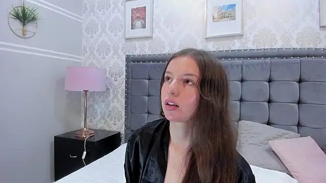 VioletaNova online show from October 24, 4:47 pm