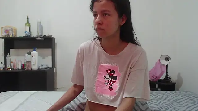 nathaly jones  online show from May 9, 12:51 pm
