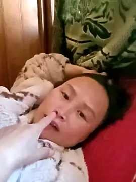 maple694 online show from November 29, 3:43 am