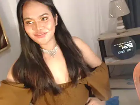 yourmochaloca69 online show from October 29, 11:29 pm