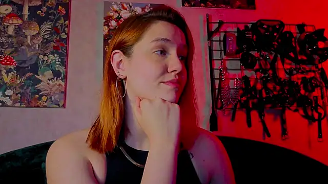 the high priestess online show from May 16, 5:54 am