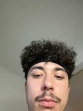 Pablo27622 online show from May 21, 9:35 pm