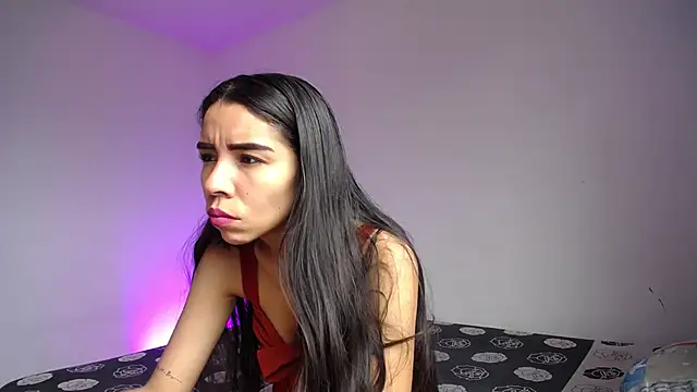Snapshot of Candy_Grey28 chatting on September 15, 12:35 pm Candy Grey28 online show from September 15, 12:35 pm
