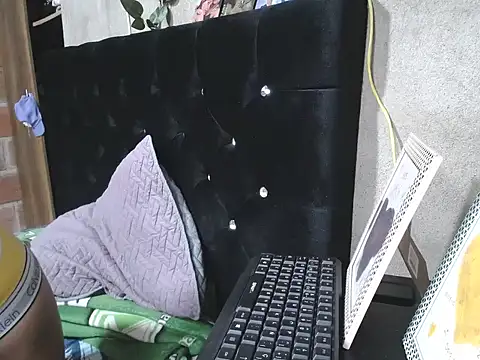 melen xiomi08 online show from November 13, 3:05 am