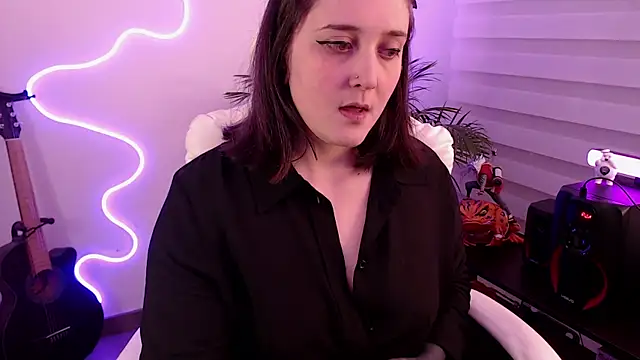 FallenAngel- online show from September 29, 2:38 am
