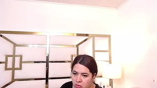 AnniieCarther online show from December 21, 2:10 pm