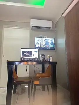 BQueen223 online show from October 12, 5:21 am