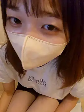 Sakura-japanese- online show from September 10, 12:05 pm