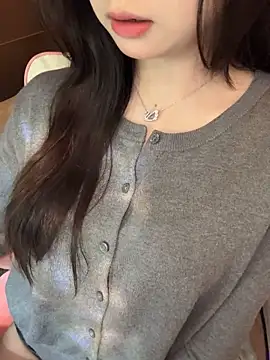 Nana kute20 online show from December 2, 7:21 am