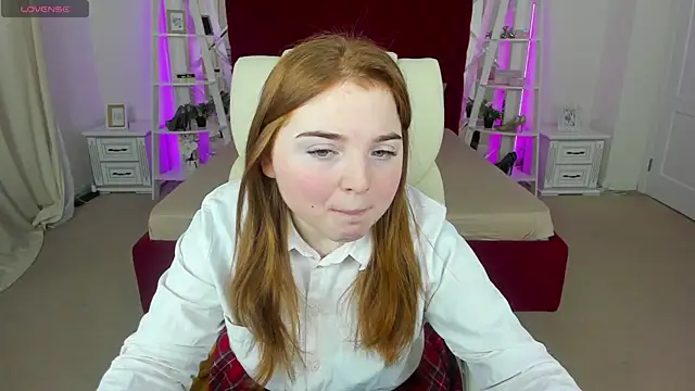 KattyRose8 online show from May 5, 5:32 am