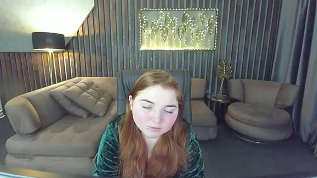 KattyRose8 online show from May 13, 5:40 pm