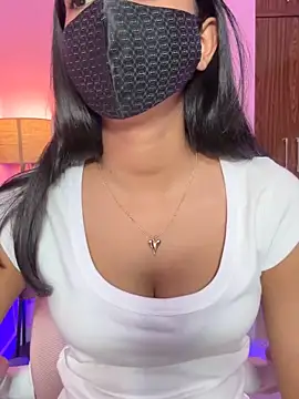 Neha18 online show from April 1, 5:21 pm