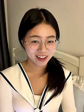Snapshot of Ella-A9 chatting on September 24, 4:06 pm Ella-A9 online show from September 24, 4:06 pm