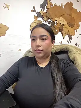 Zoey thompson online show from May 12, 1:03 am