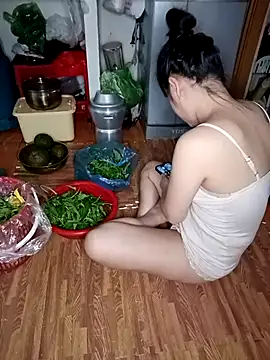 Thuylinh86 online show from October 7, 6:51 am
