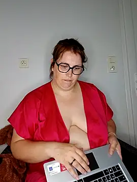 Fformesx online show from May 24, 3:22 pm