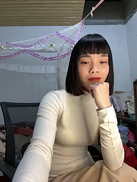 andymi1 online show from May 4, 1:15 pm