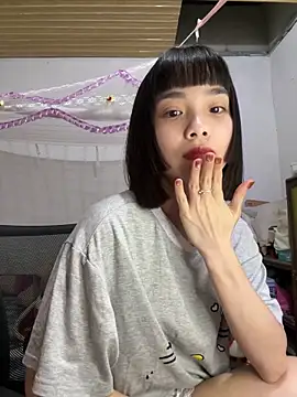 andymi1 online show from May 13, 1:17 pm