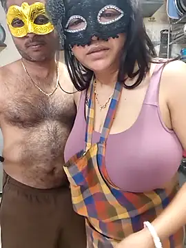 Queen Nightt online show from January 17, 4:53 am