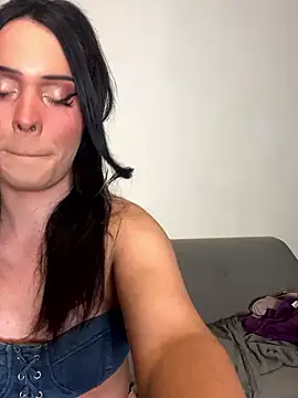 Privatesilvio online show from January 9, 7:40 pm