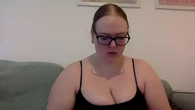 gracelovesxx online show from May 14, 9:37 am