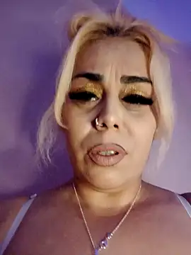 izauri2025 online show from October 23, 7:20 pm