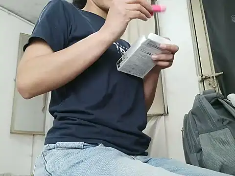 Natzu Choi online show from April 7, 12:12 am