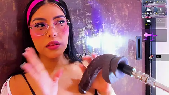 pocahontas lantina online show from April 9, 3:53 am