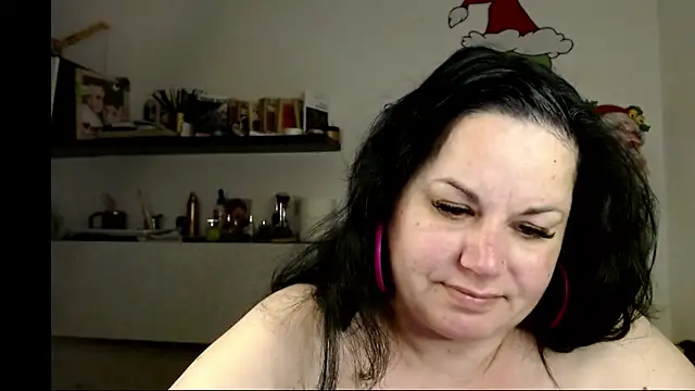 andreea2011 online show from March 9, 5:05 pm