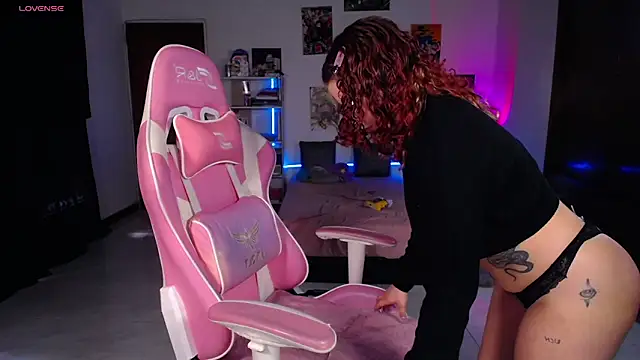 hazyjane  online show from October 2, 3:50 pm