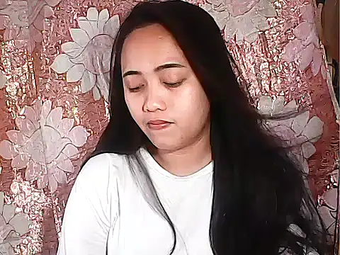Snapshot of Pinay_Chubby20 chatting on September 24, 11:48 pm Pinay Chubby20 online show from September 24, 11:48 pm