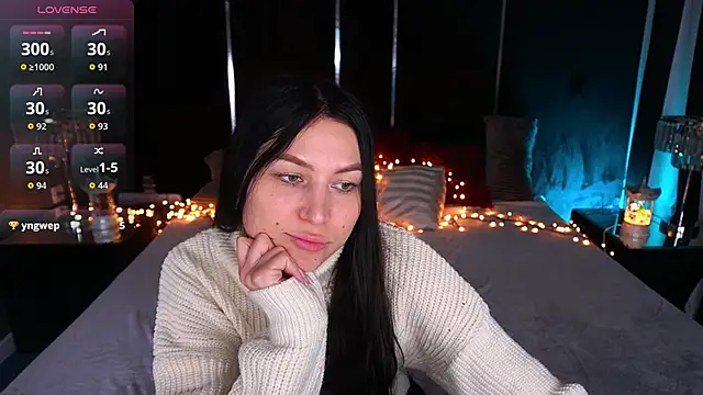 EliseVelour online show from January 15, 1:50 pm