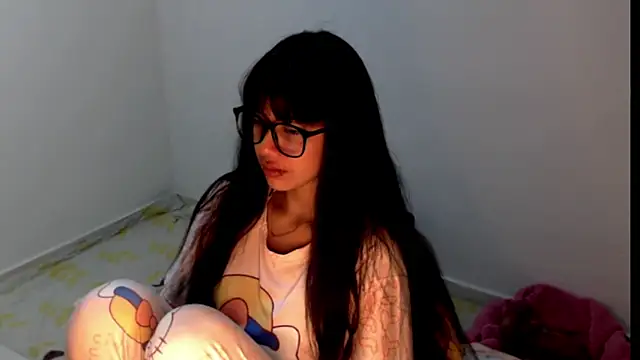 meganmiauu online show from May 18, 9:48 am