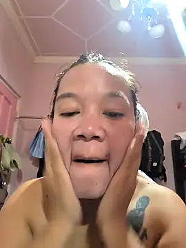 Snapshot of celestine_22 chatting on October 11, 5:01 am celestine 22 online show from October 11, 5:01 am